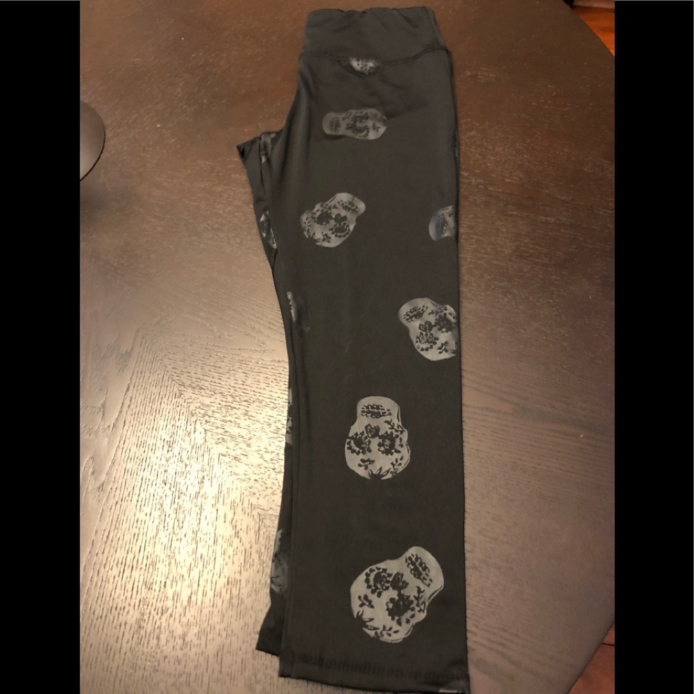 Exercise leggings